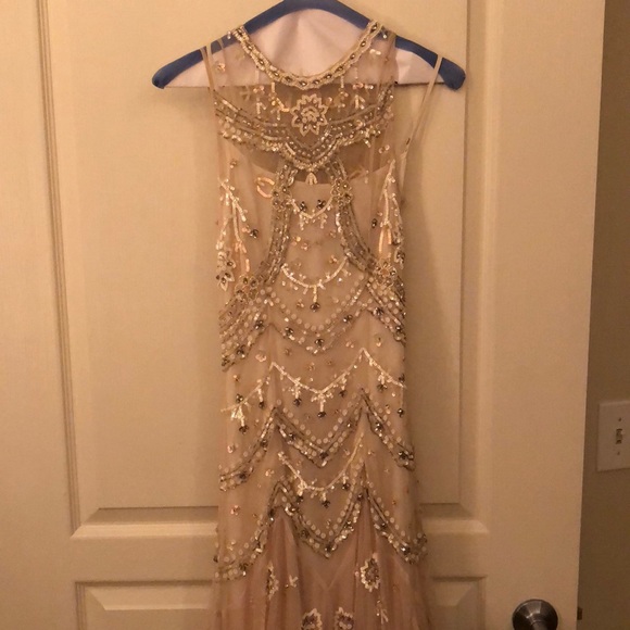 Needle & Thread Prom Dress - Picture 3 of 7